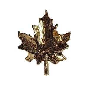 Gold Tone Maple Leaf Lapel Pin Canada Autumn Leaf Nature Brooch